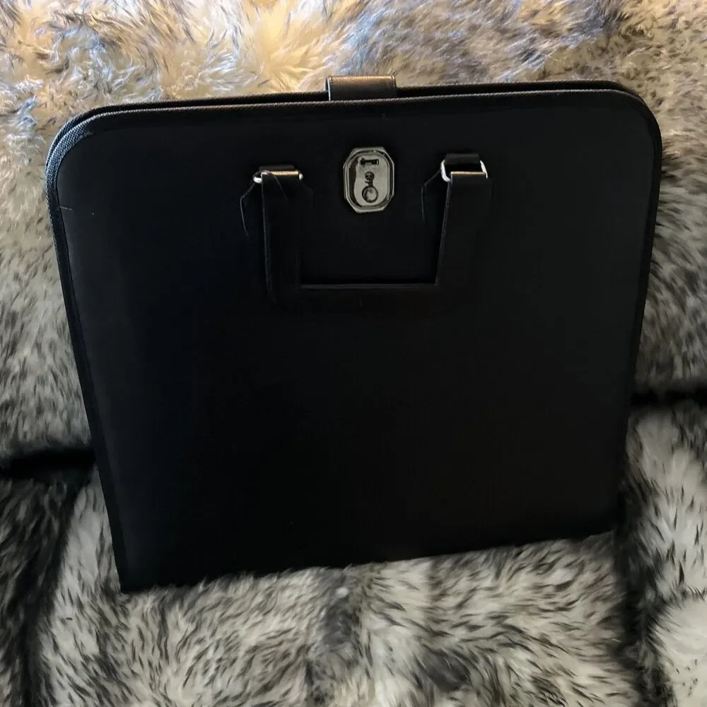 Portafolio Brief Case With Fold Out Flaps